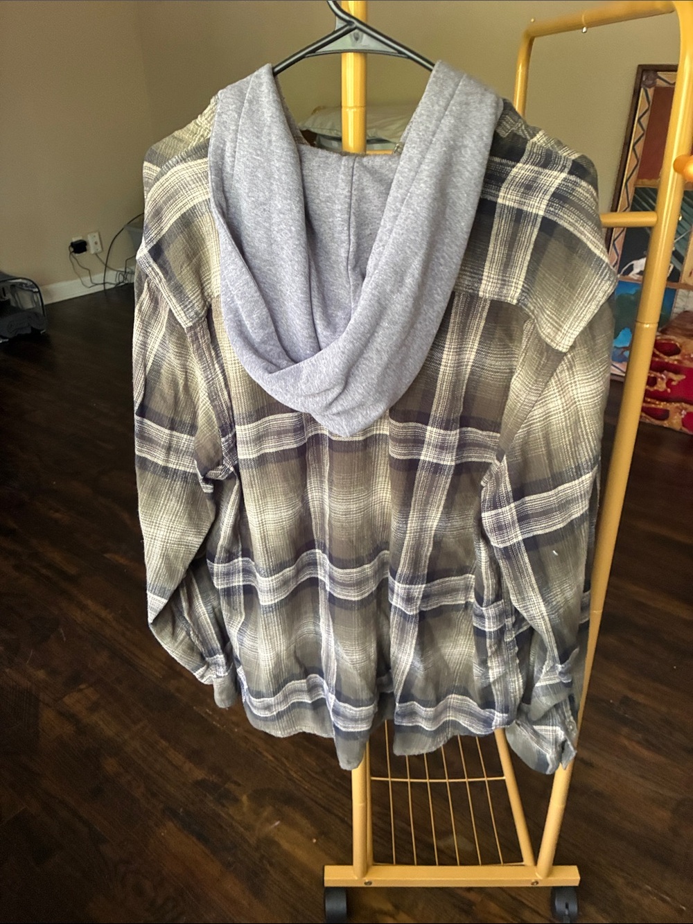 Old Navy Hooded Plaid Shirt Jacket in Olive and Gray - Picture 3 of 3